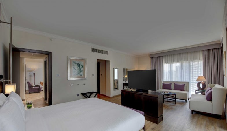 CLUB ROTANA SPACIOUS ONE BEDROOM SUITE
