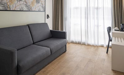 Junior Suite (2 Adults)