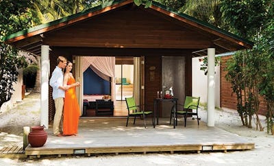 Jacuzzi Beach Villas