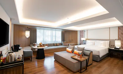 THE LEVEL PREMIUM ROOM