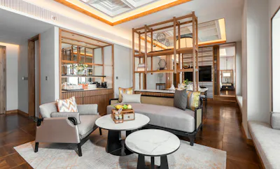 THE LEVEL PRESIDENTIAL SUITE