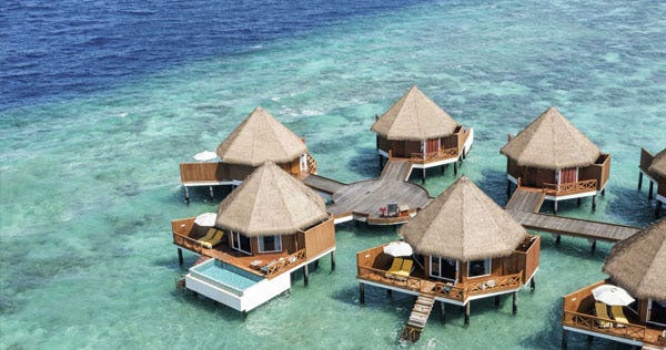 mercure-maldives-kooddoo-resort-overwater-sunset-pool-villa-01_12381