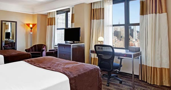 metro-room-1-queen-bed-the-new-yorker-a-wyndham-hotel_768