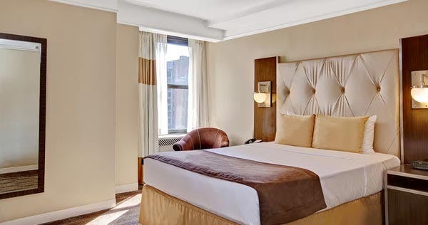 metro-room-2-double-beds-the-new-yorker-a-wyndham-hotel_768