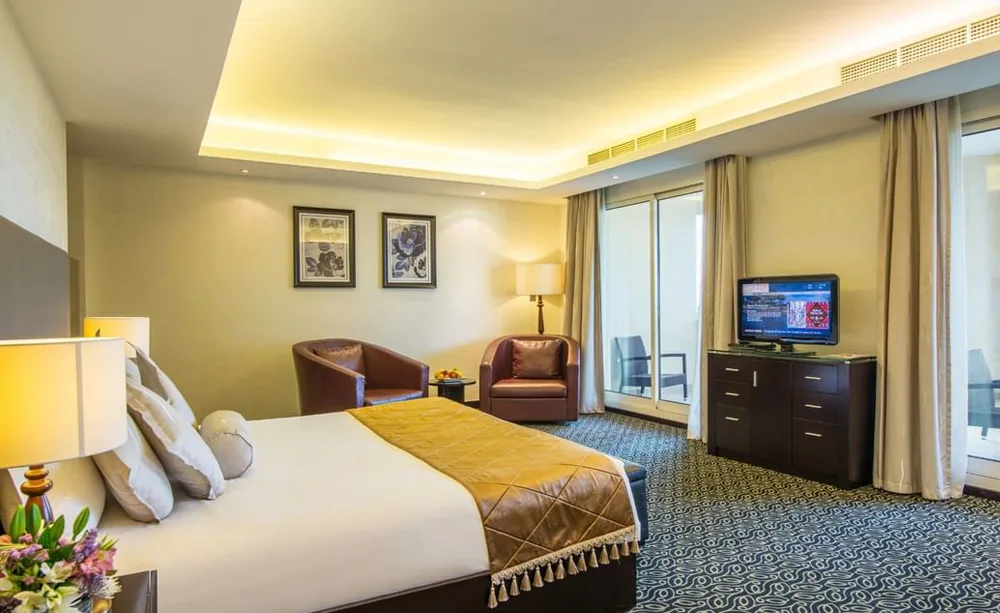 metropolitan-al-mafraq-hotel-abu-dhabi-emiri-suite_6877