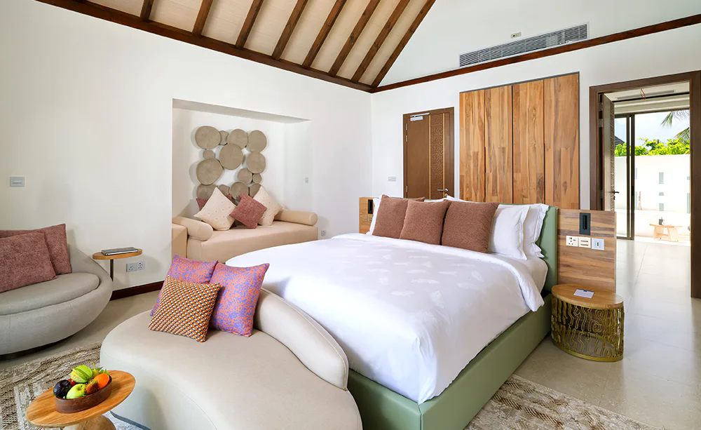 meyyafushi-maldives-resort-beach-pool-suite_13800