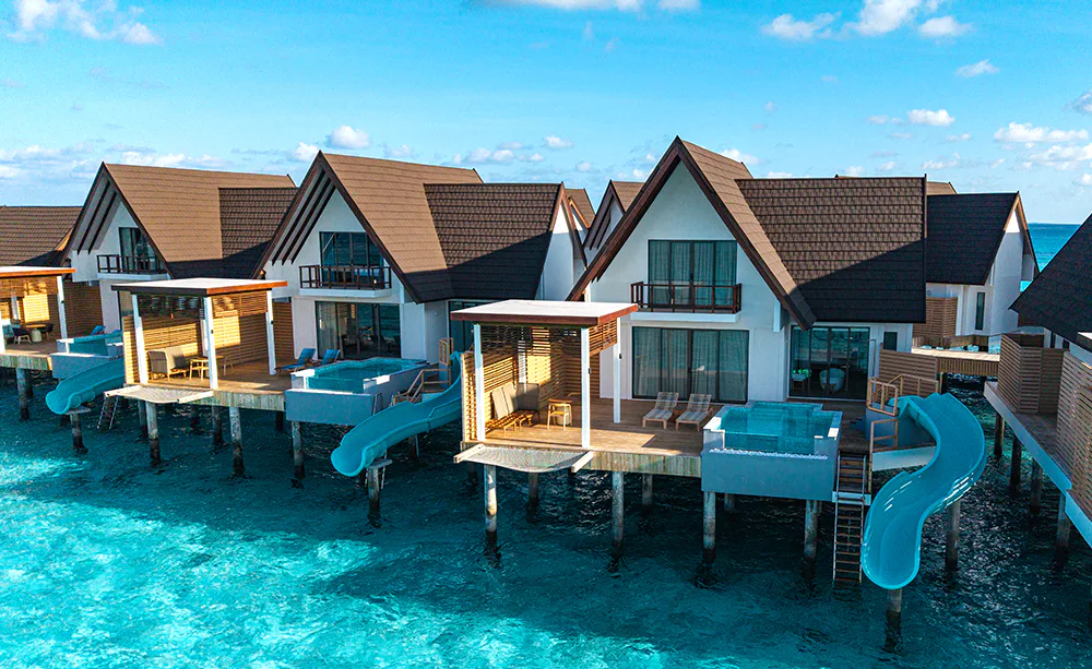 meyyafushi-maldives-resort-water-pool-suite-with-slide_13800