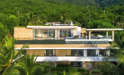 Mia Luxury Five-Bedroom Residence
