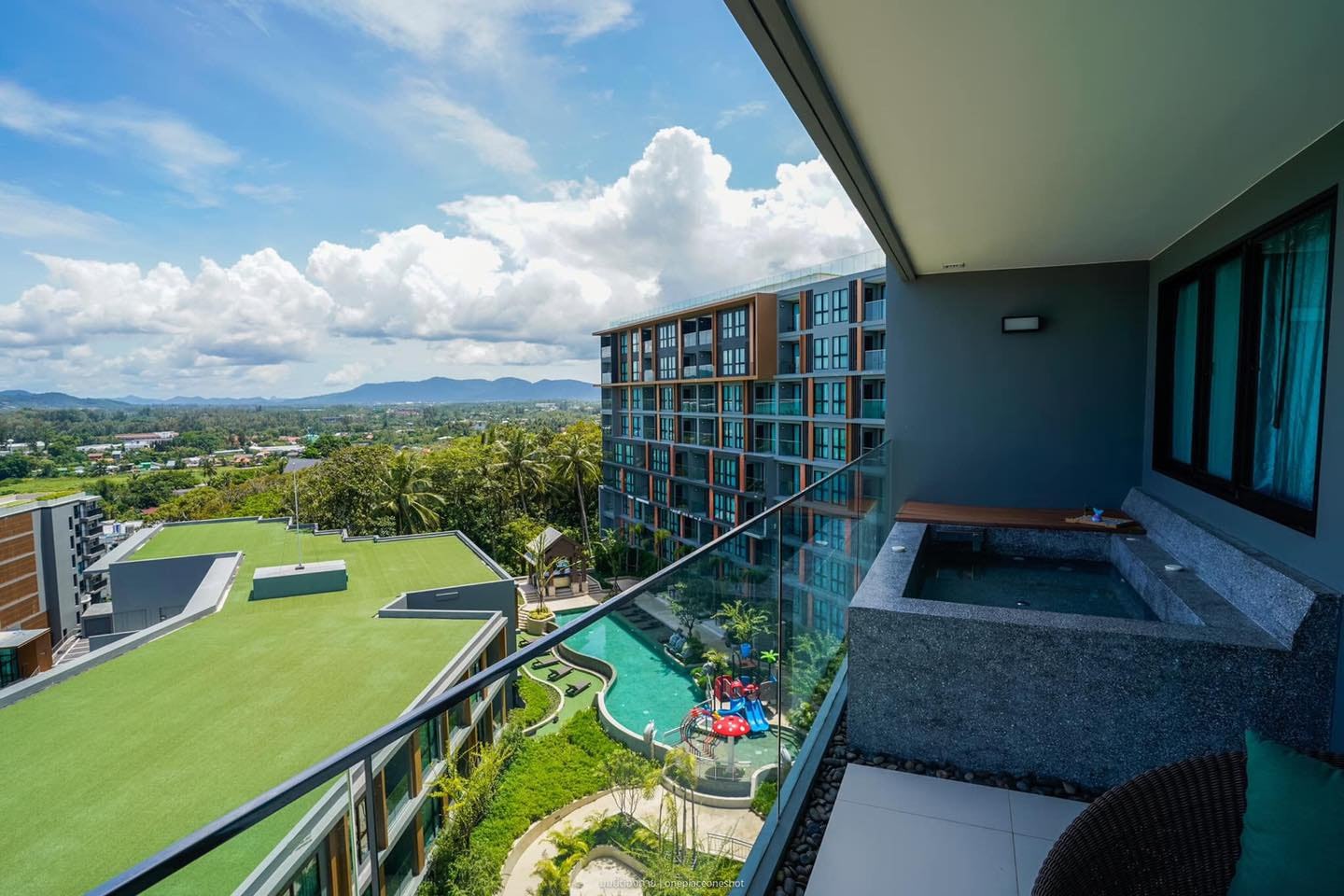 Deluxe Ocean View With Jacuzzi
