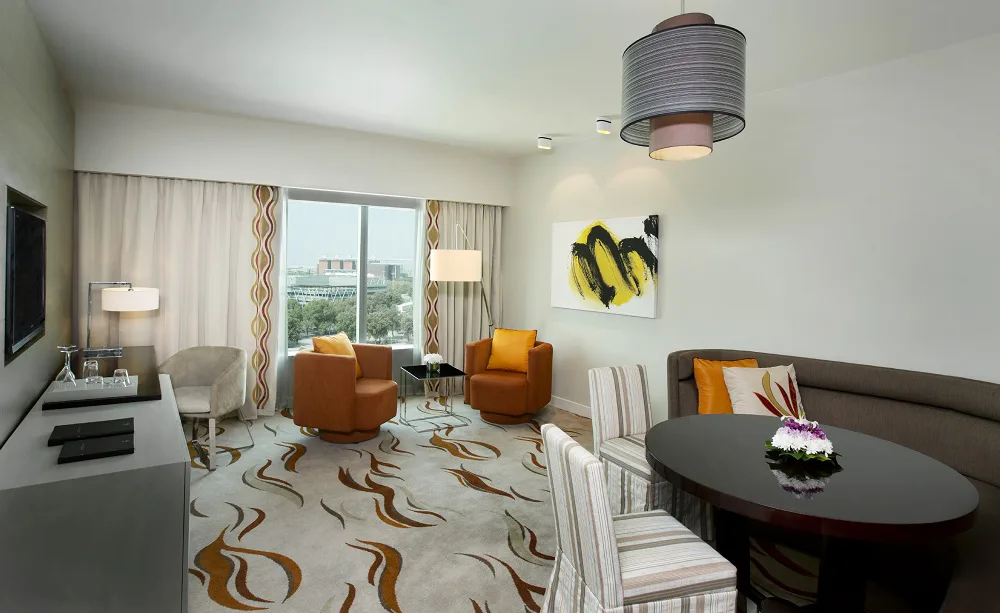 millennium-al-rawdah-hotel-suite-room_3158