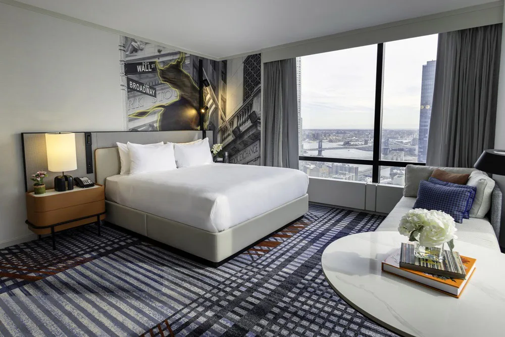 millennium-downtown-new-york-panoramic-corner-king-brooklyn-bridge-view-high-floor_3407