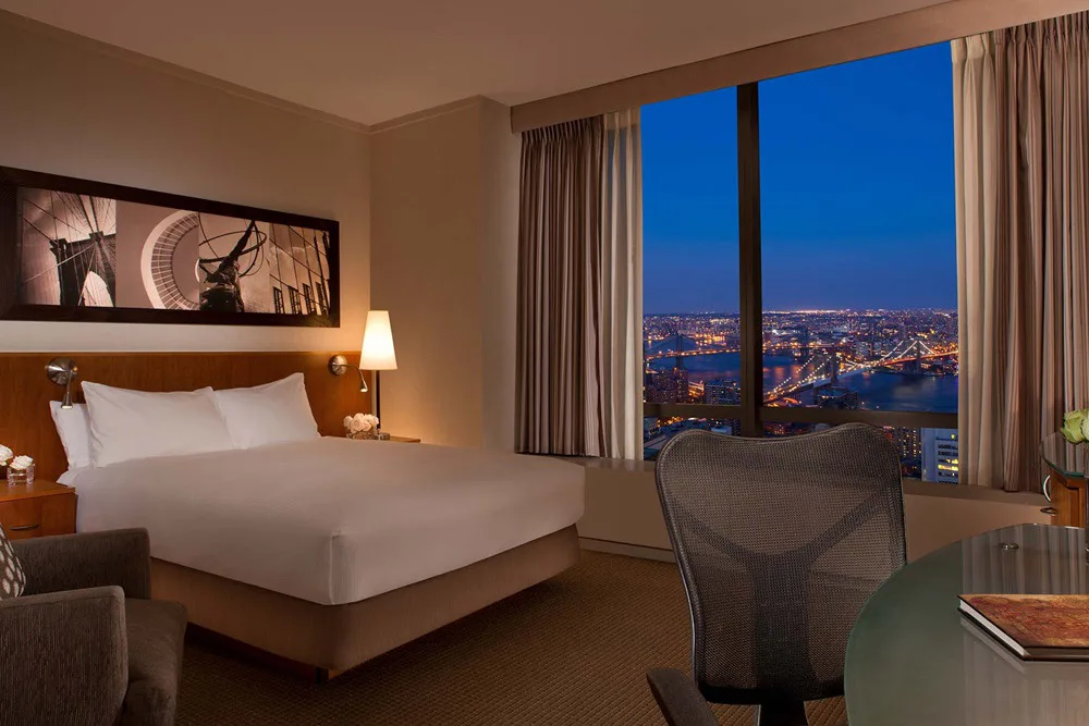 millennium-downtown-new-york-superior-room-with-one-queen-bed_3407