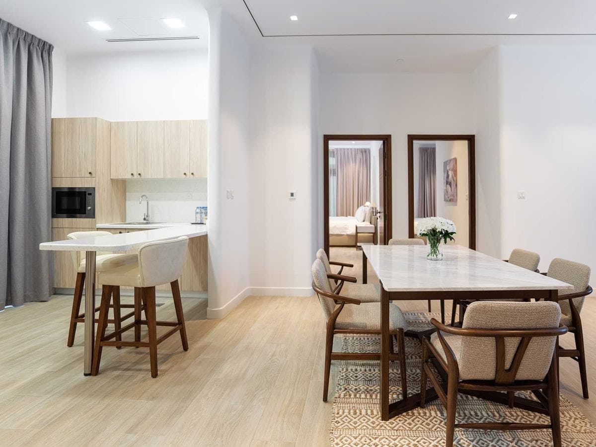 mina-hotel-and-residences-doha-two-bedroom-apartment-02_13333