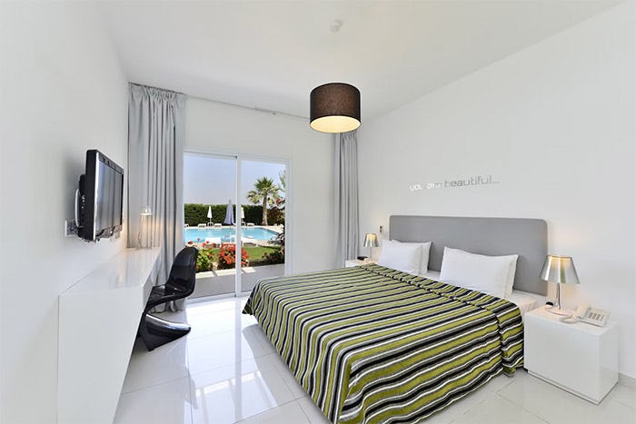 mon-repos-design-hotel-cyprus-standard-suite_12835