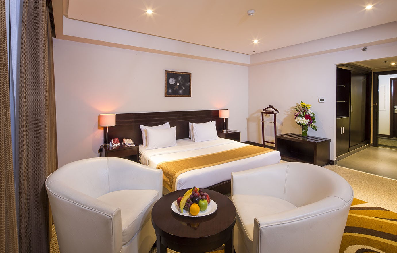 monroe-hotel-bahrain-deluxe-junior-suite-01_8015