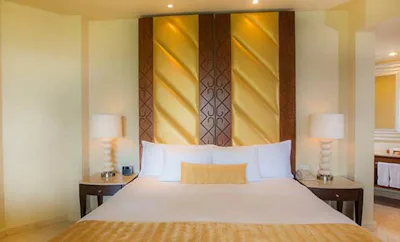 SUPERIOR DELUXE OCEAN VIEW