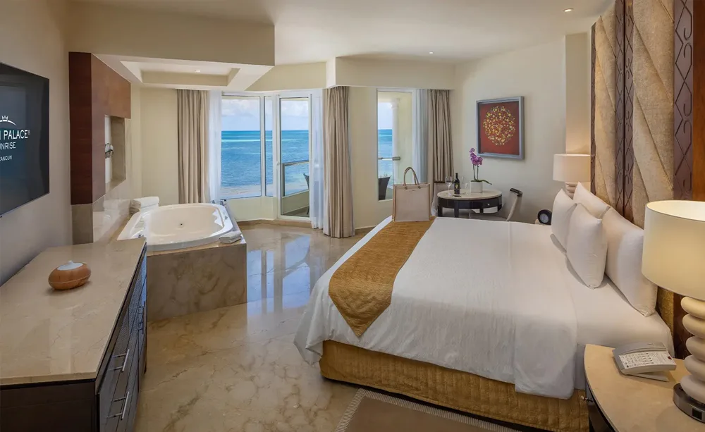 Superior Governor Suite