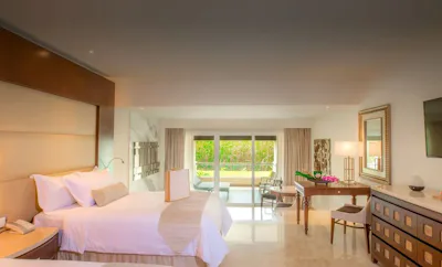 Grand Deluxe Garden View