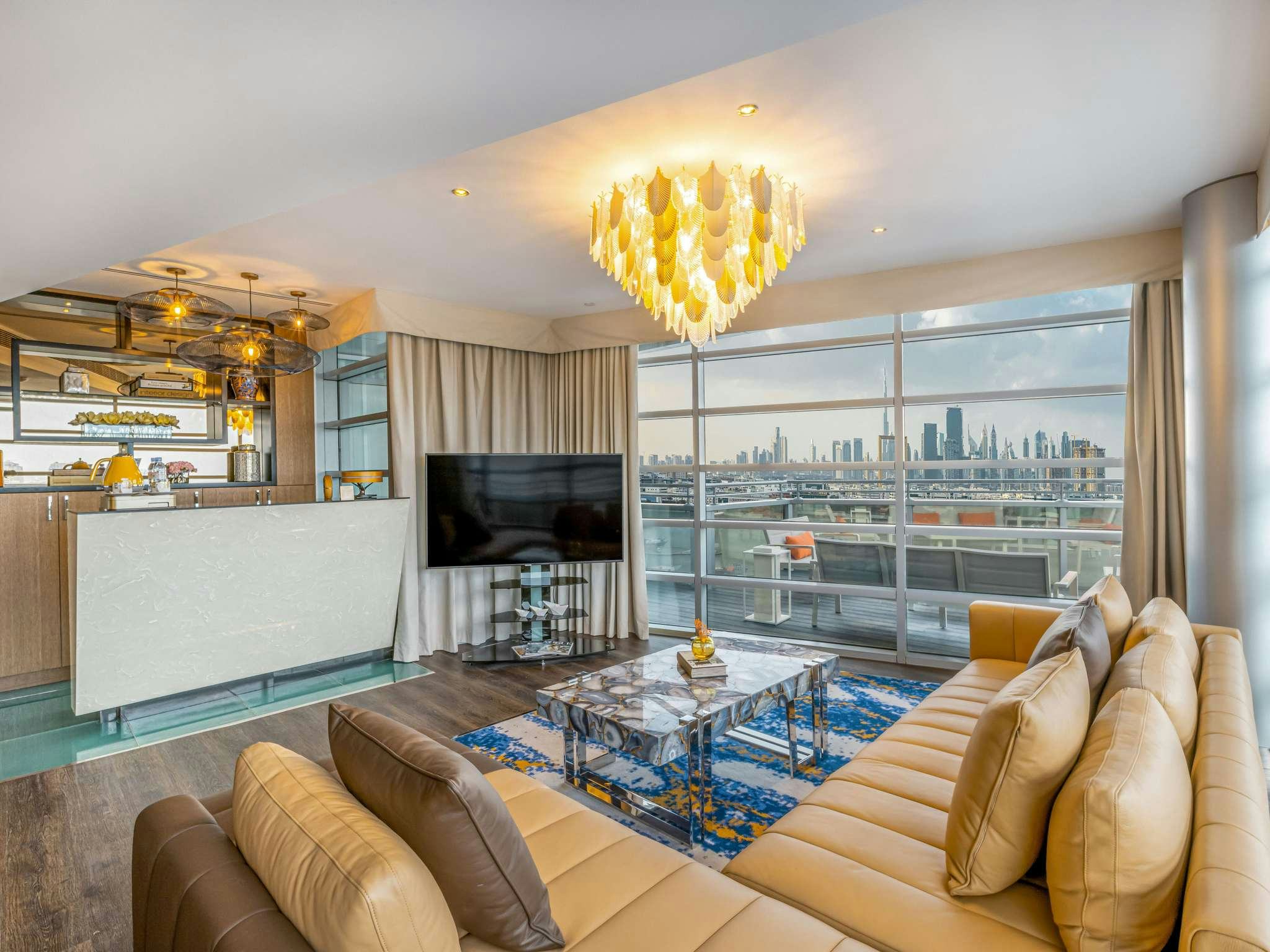 movenpick-dubai-creek-presidential-suite-with-1-king-size-bed_22