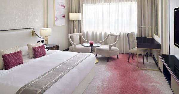 movenpick-hotel-bahrain-diplomat-suite-01_8018