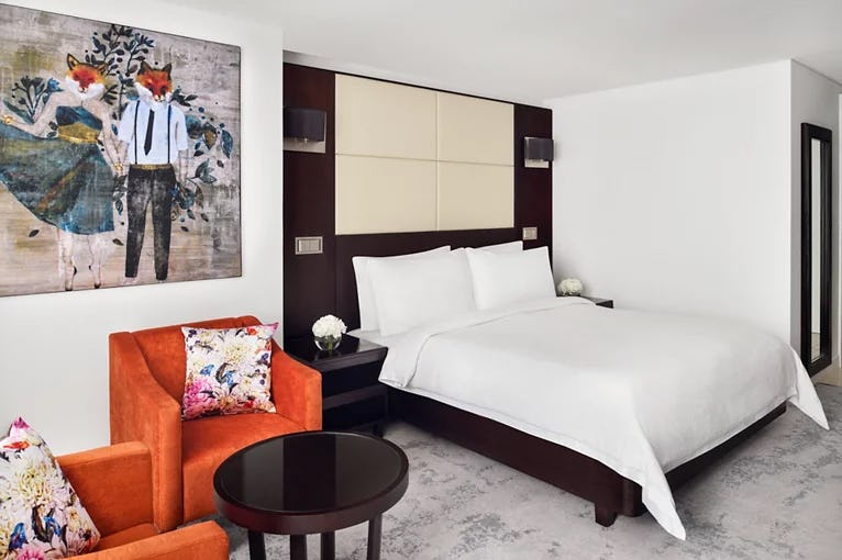 movenpick-hotel-jumeirah-lakes-towers-dubai-uae-superior-king_3157