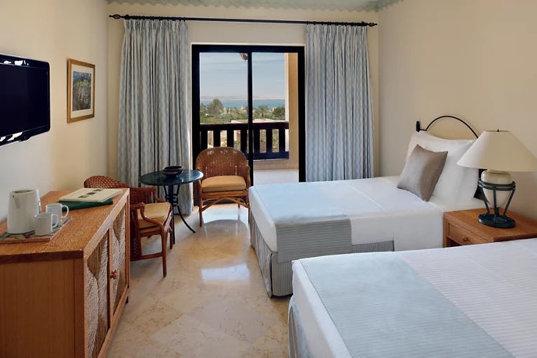 Classic Twin Sea View