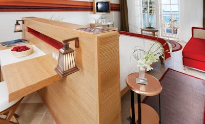 Deluxe King Sea View