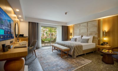 Diwa Comfort Lake House