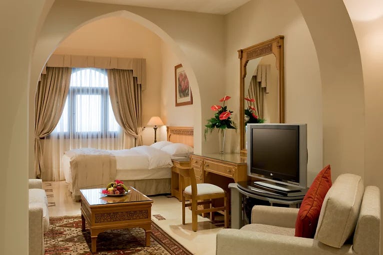 movenpick-resort-sharm-el-sheikh-egypt-duplex-villa-side-sea-and-garden-view-01_7408