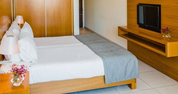 napa-plaza-hotel-cyprus-superior-rooms-inland-view-no-balcony_12837