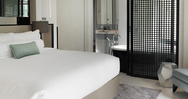 naumi-hotel-singapore-gabrielle-and-camellia_418