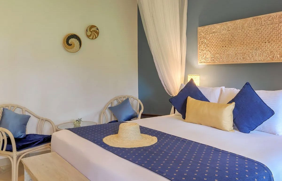 neptune-paradise-beach-resort-and-spa-ukunda-kenya-superior-baobab-room_9566