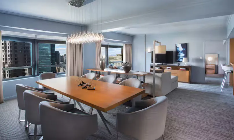 new-york-hilton-midtown-presidential-suite-one-bedroom-1-king_832