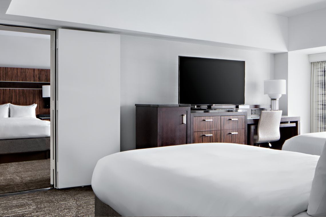 Family Corner Connector