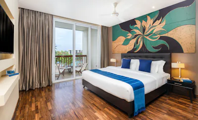 ONE BEDROOM OCEAN VIEW SUITE