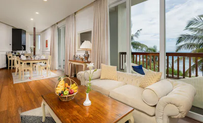 ROYAL SUITE