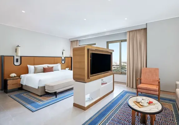 nh-collection-dubai-ibn-battuta-junior-suite-01_11004