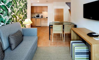 Apartment 1 bedroom with Terrace Marina Beach