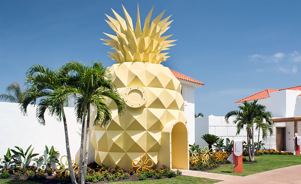 nickelodeon-hotels-and-resorts-punta-cana-by-karisma-pineapple-villa-01_13464