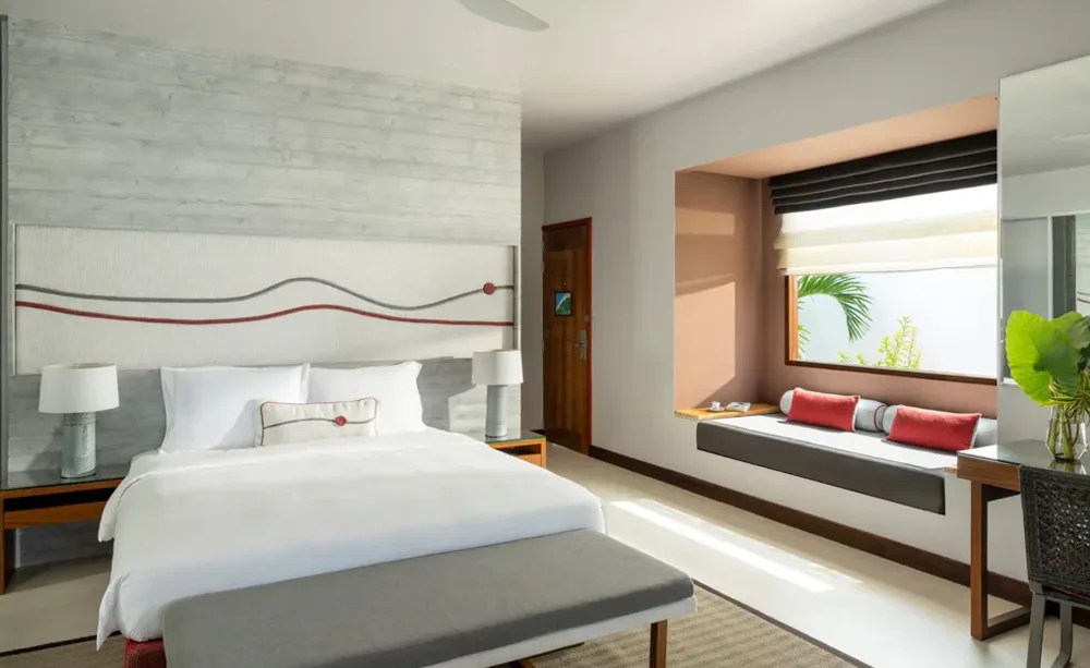niva-dhigali-maldives-beach-suites-with-garden-pool-01_13698