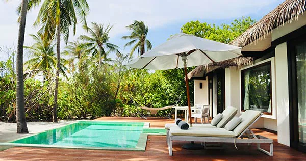 noku-maldives-beach-pool-villa-02_12306