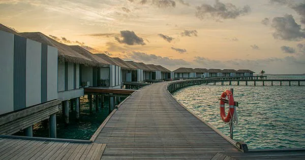 noku-maldives-water-sunset-pool-villa-02_12306