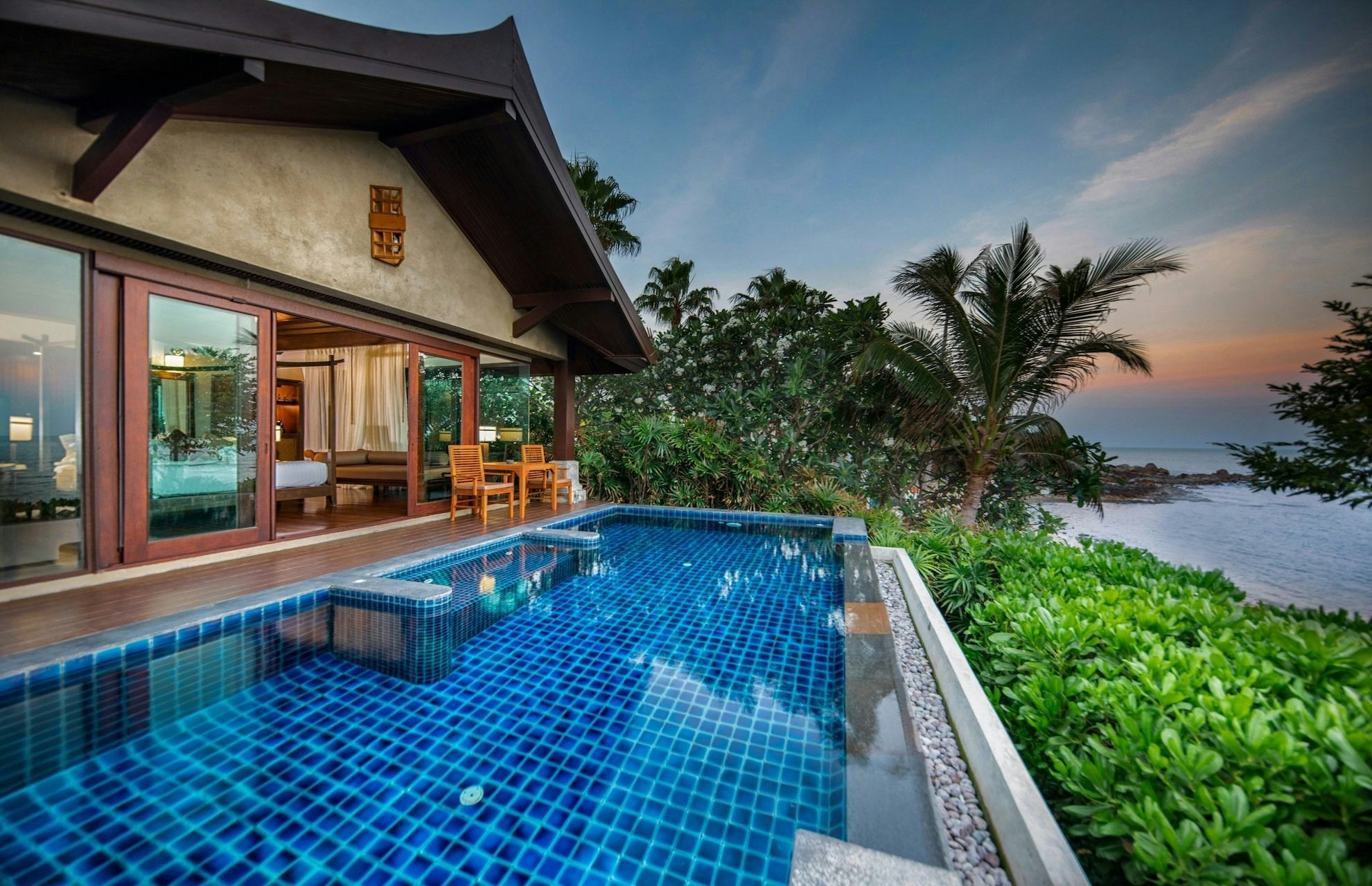 nora-buri-resort-and-spa-koh-samui-pool-villa-beachfront-seaview_1495