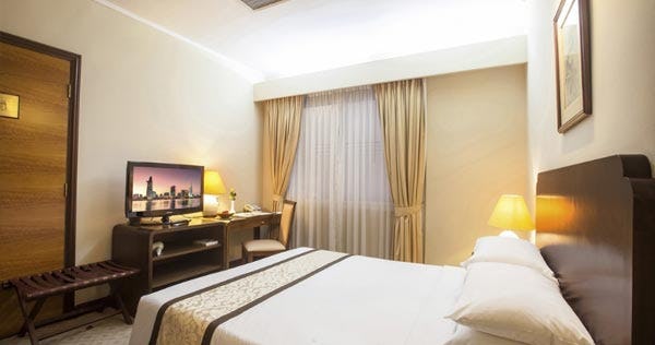 norfolk-hotel-vietnam-deluxe-room_8894