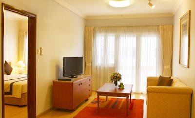 One-Bedroom Signature