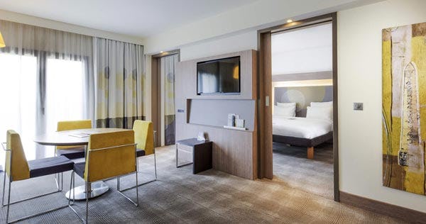 novotel-istanbul-bosphorus-hotel-suite_9395