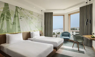 Premier Twin Bed City View