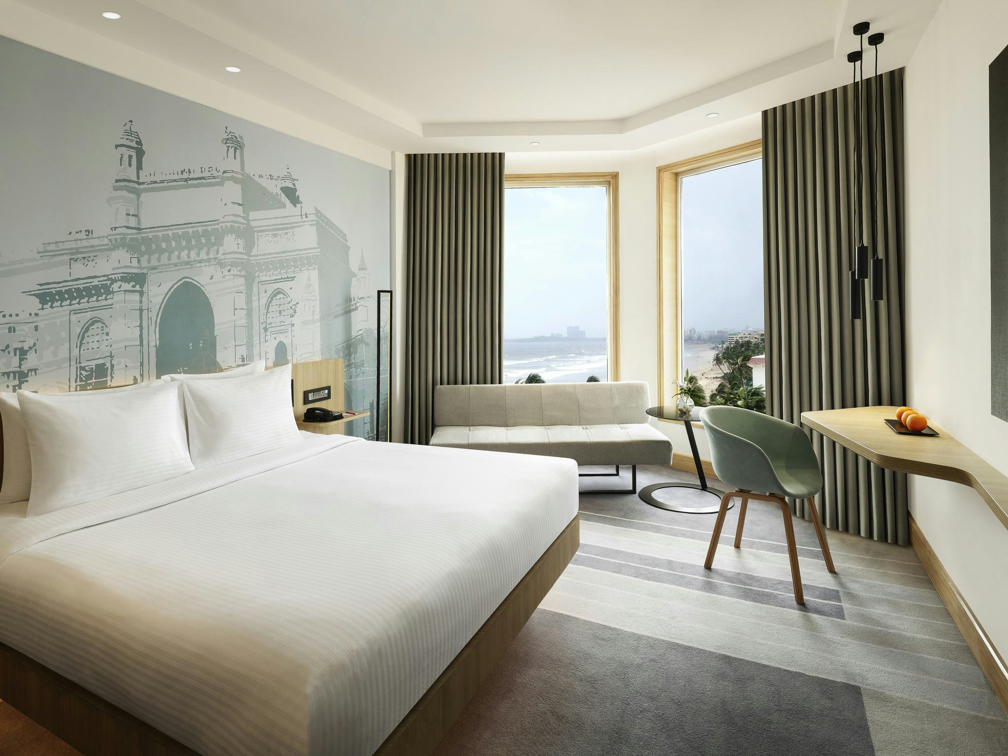 Superior King Bed Ocean View