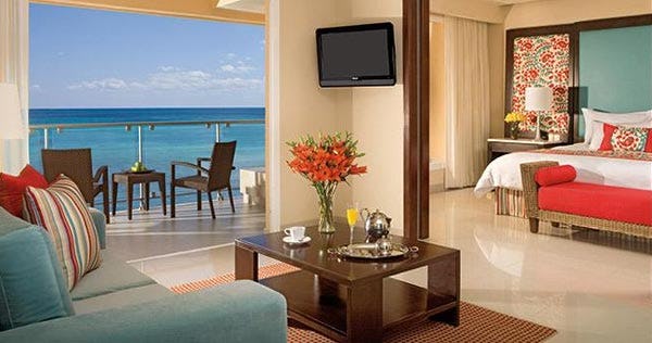 Preferred Club Suite Ocean-Front View