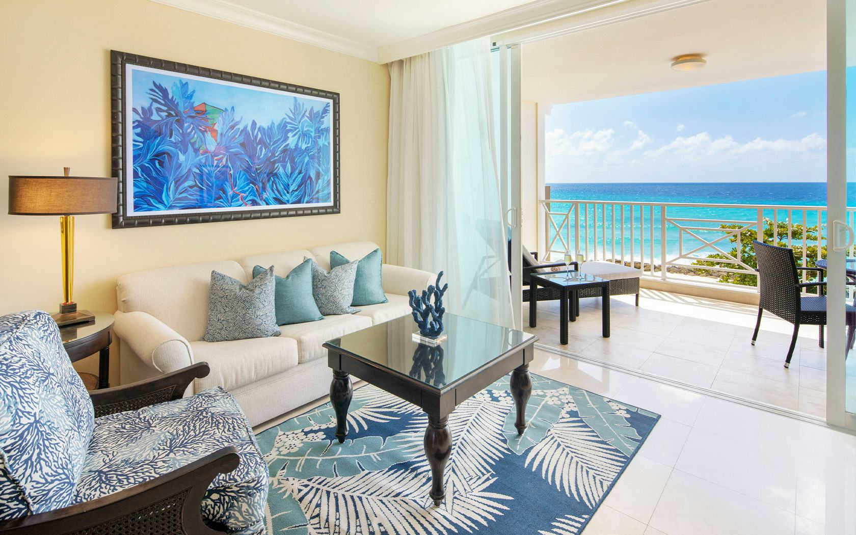 Luxury One Bedroom Oceanfront Suites